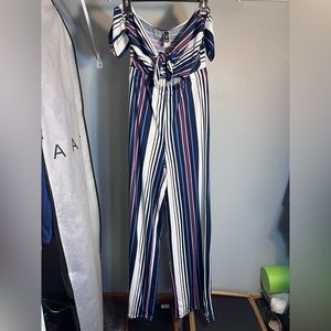 SUPER CUTE & COMFY Windsor jumpsuit